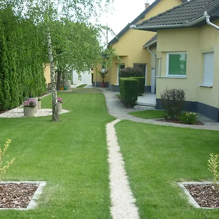 Πανσιόν Ferienhaus-donau Kimle