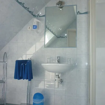 Πανσιόν Ferienhaus-donau 3*